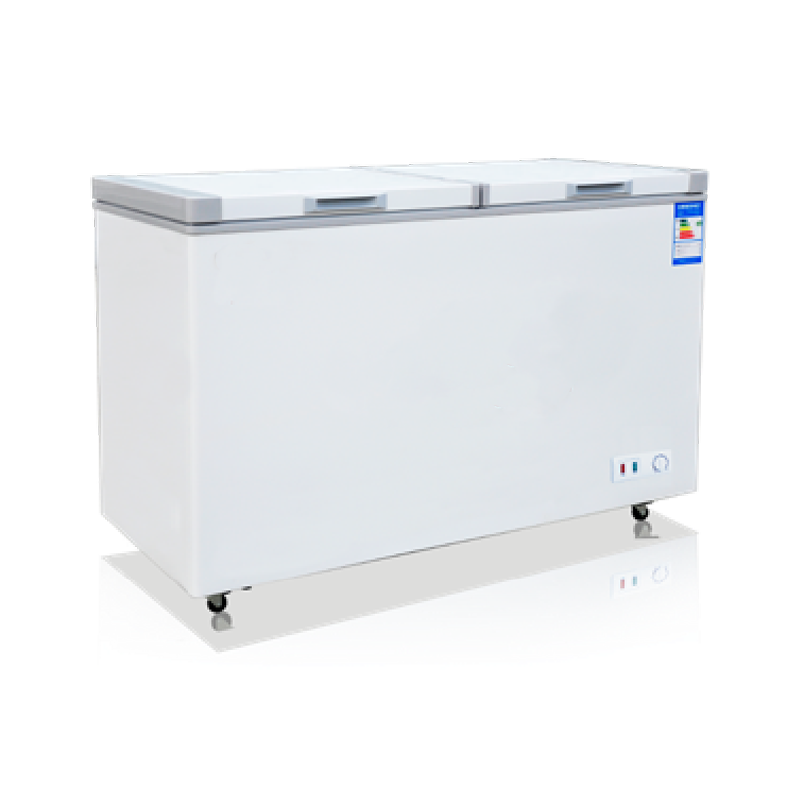 Ylhäältä aukeava tasapohjainen rintapakastin