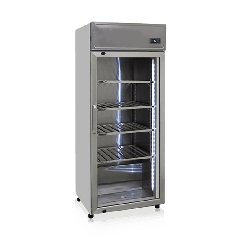 Esimerkki catering-vitriinistä Esimerkki catering-vitriinistä